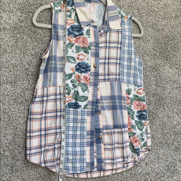 Y2K Cottagecore Floral Plaid Patchwork Button Down Tank Top - Picture 5 of 6